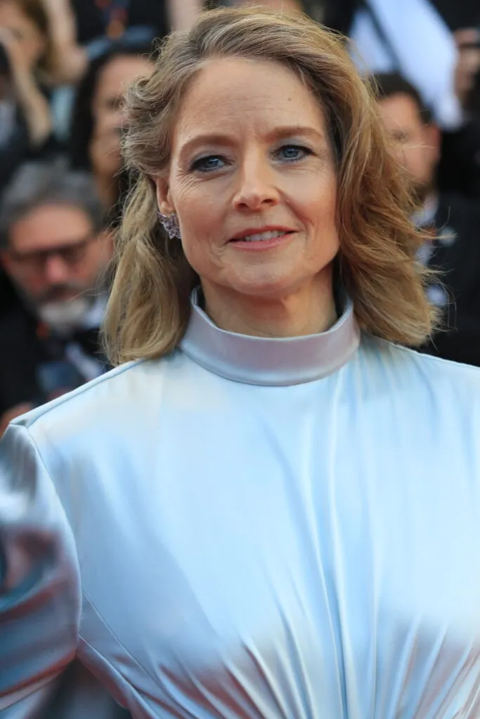 251-2019-638_Jodie-Foster-683x1024